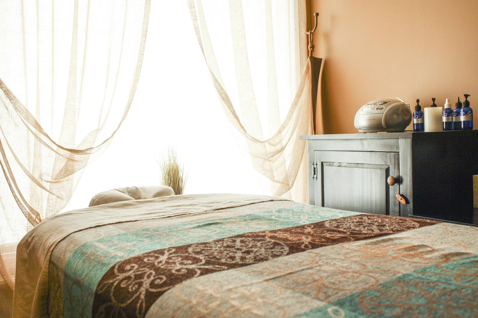 Taiga Spa Massage Bed