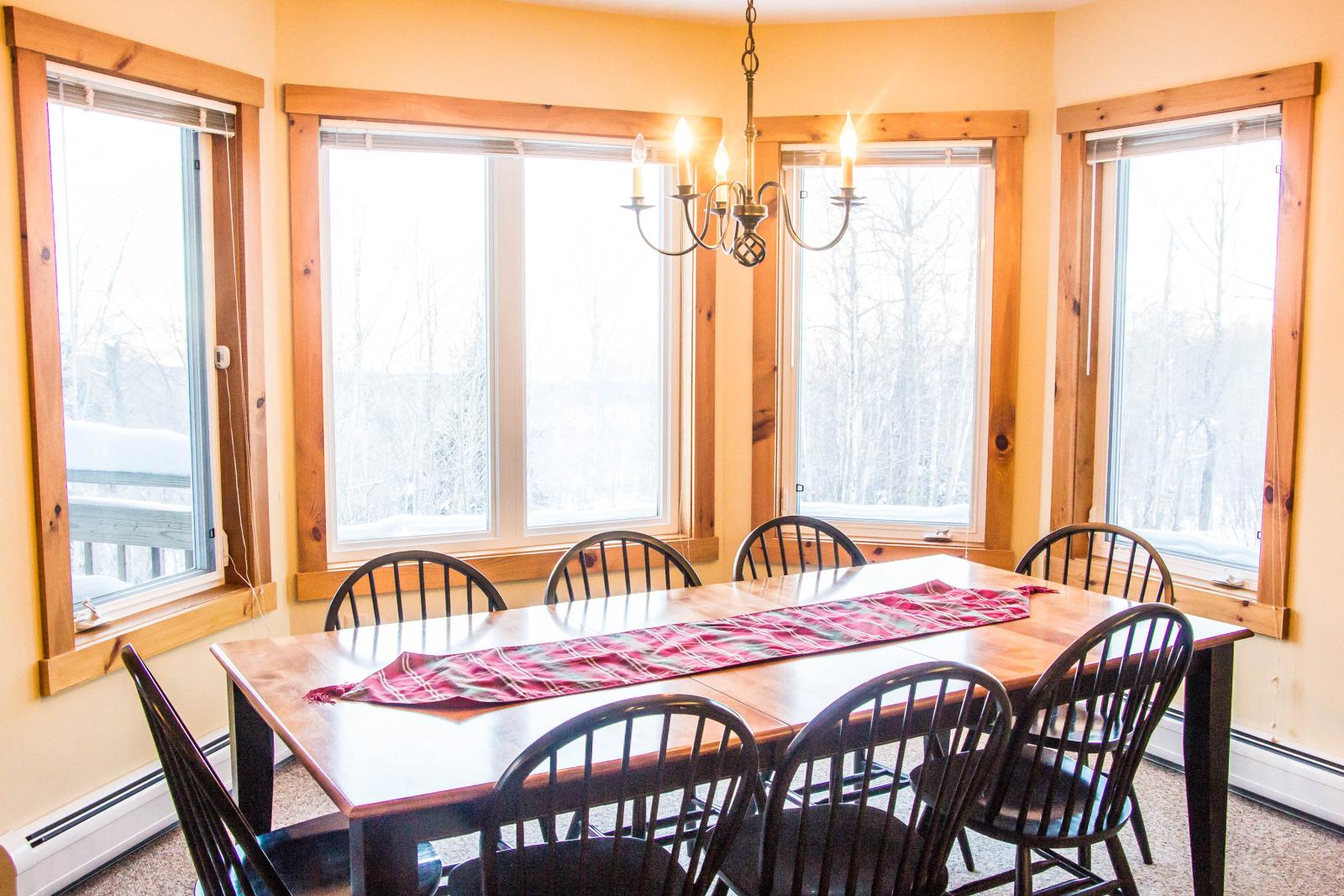 Village Condo 447 Dining