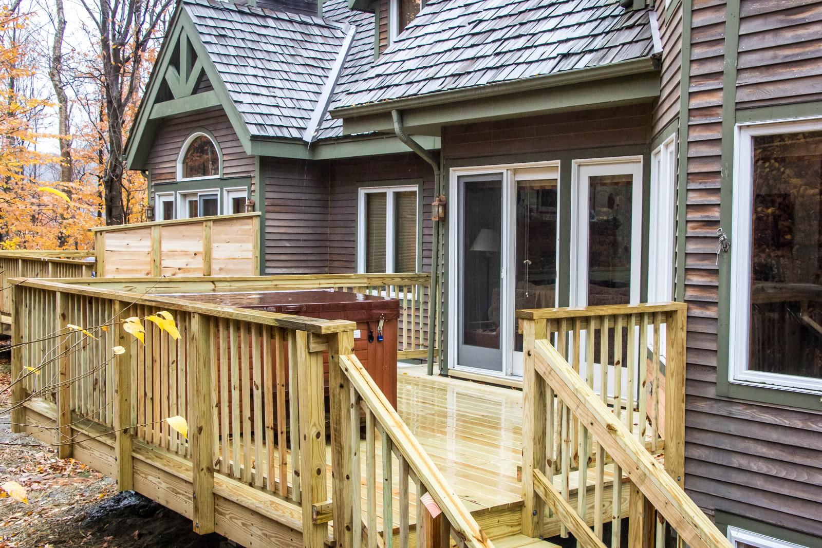 Village Townhome 138 Deck