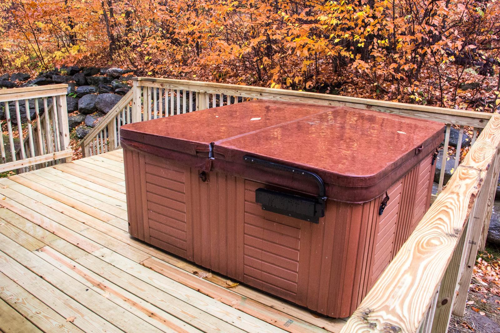 Village Townhome 138 Deck Hot Tub