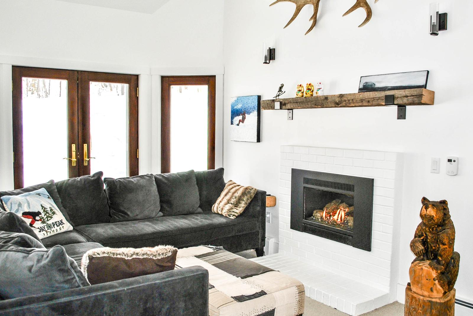 Village Condo 110 Living Room