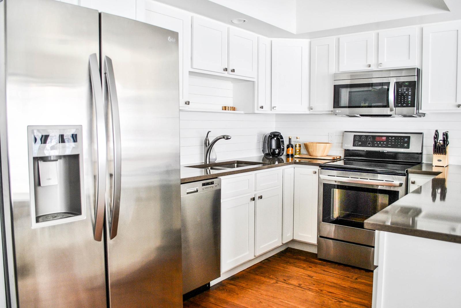 Village Condo 110 Kitchen