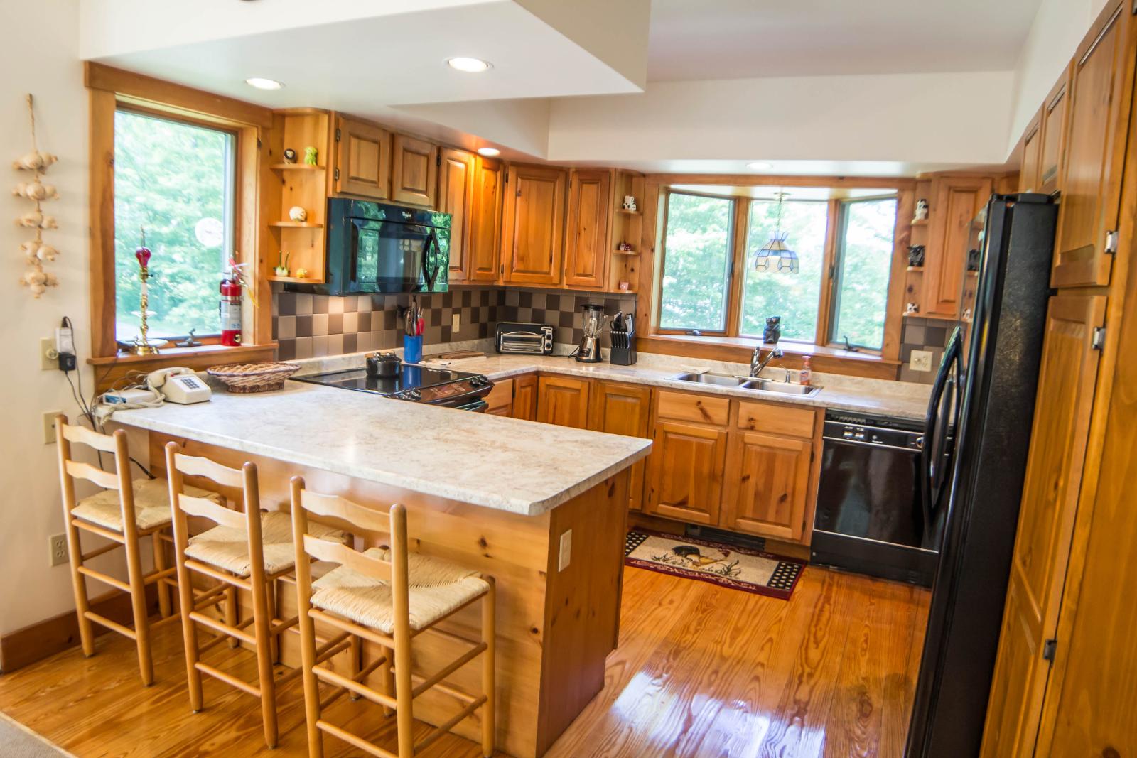 Village Townhome 109 Kitchen
