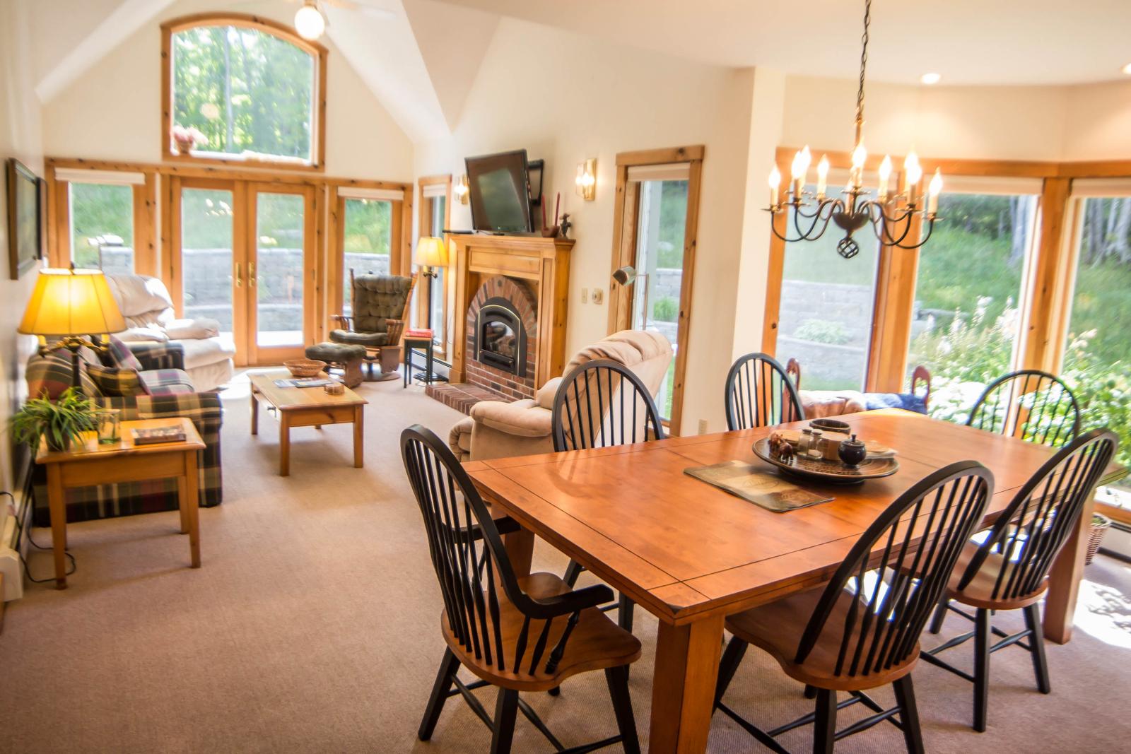 Village Townhome 109 Dining and Living Room