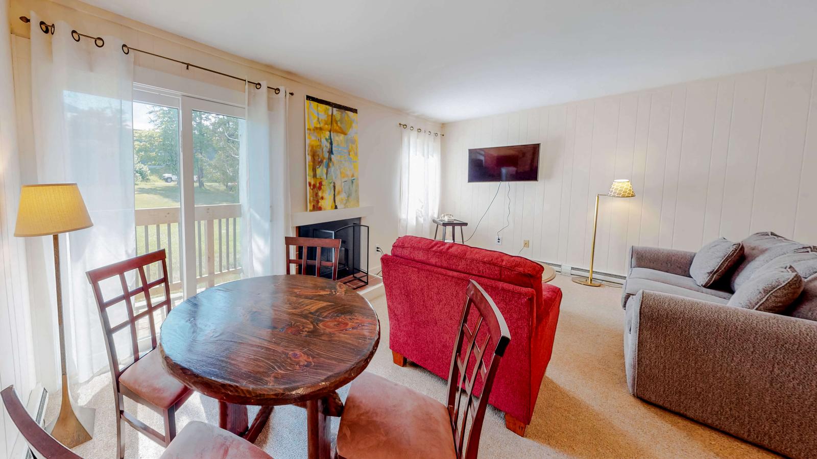 Mountainside Condo 105