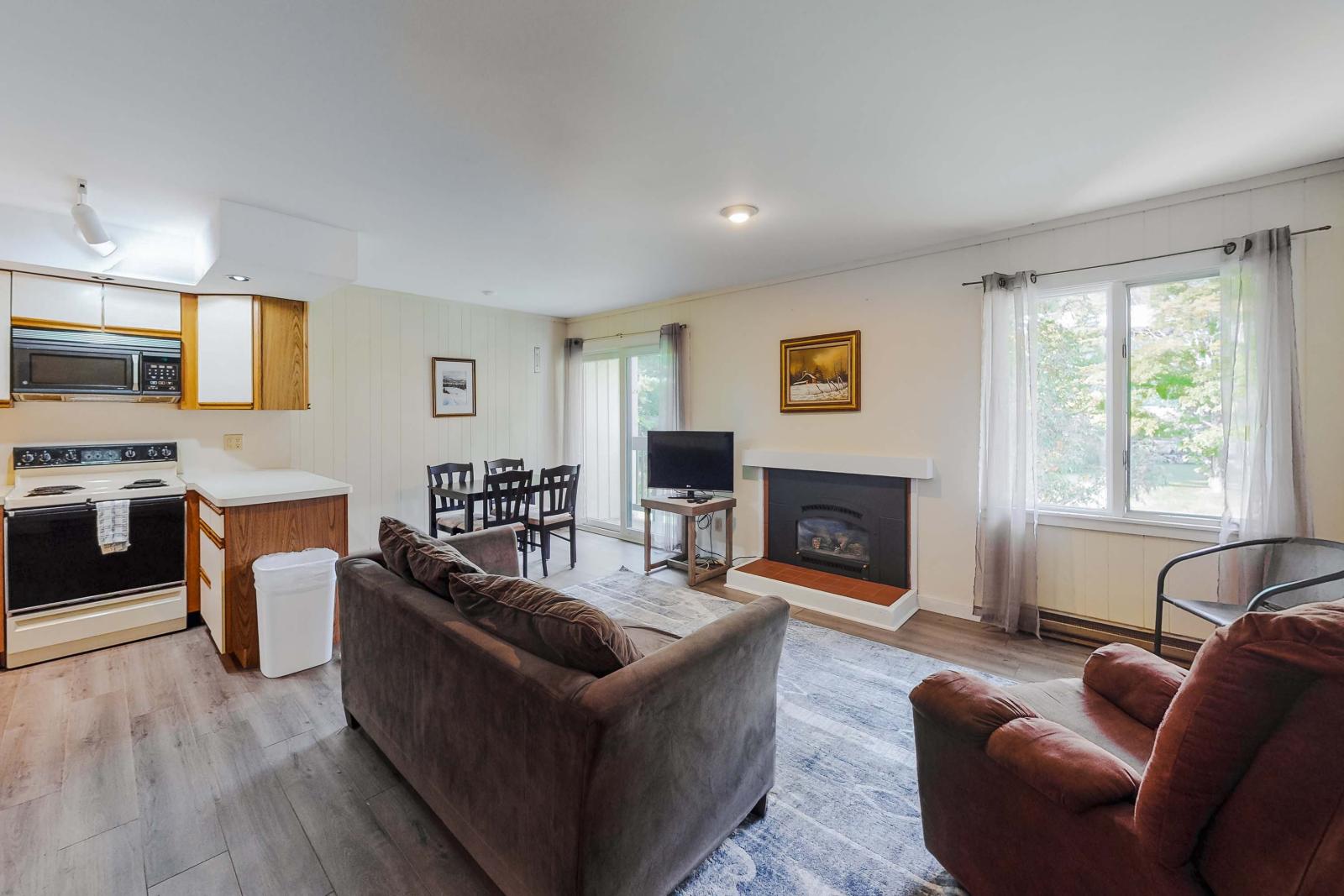 Mountainside Condominium 107