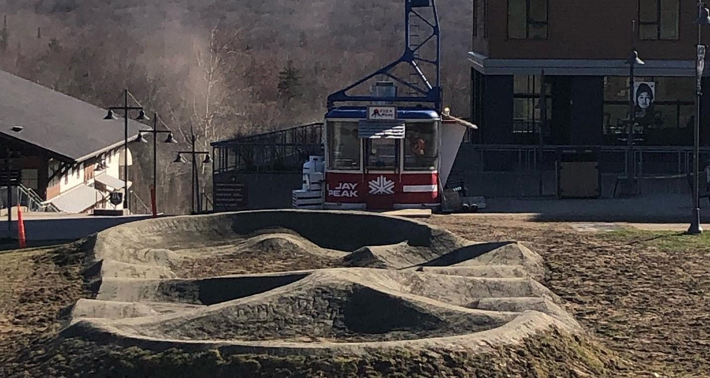 pump track image