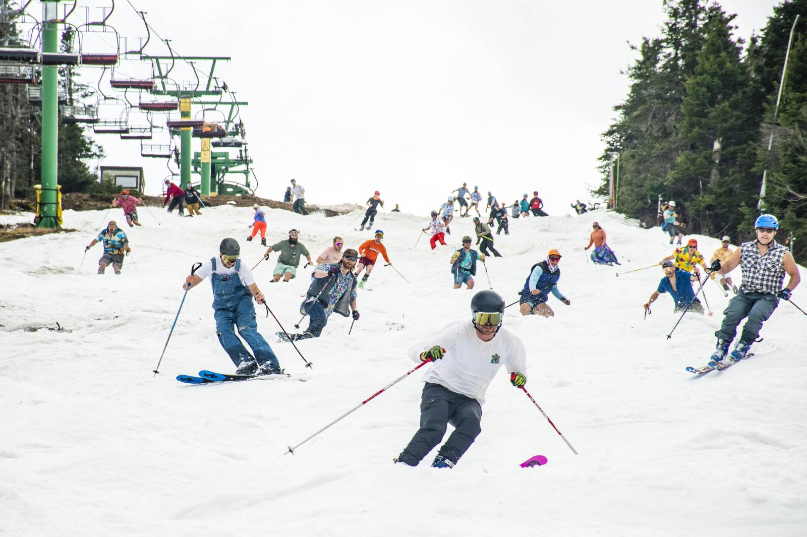 skiers in group on snowy trail