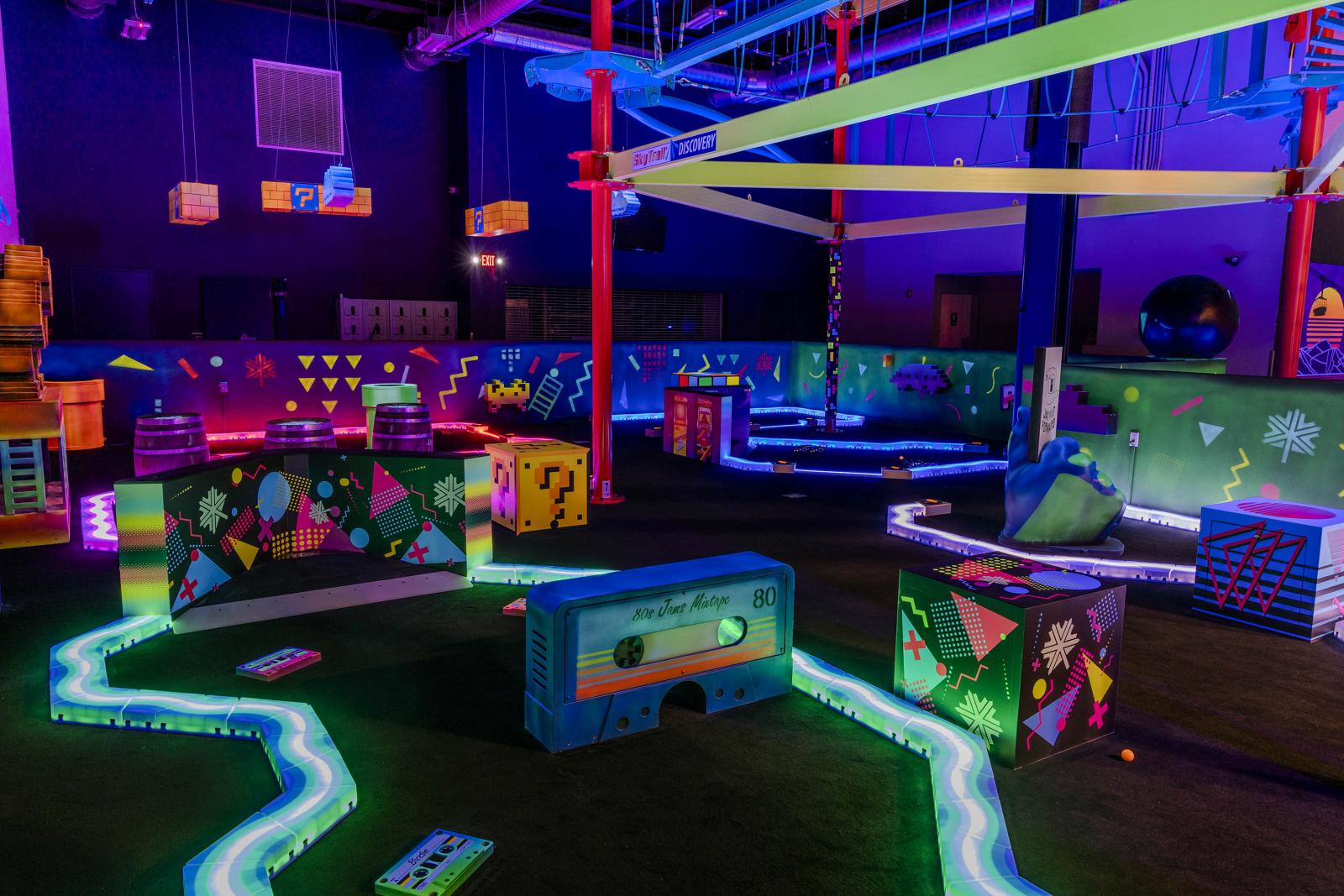 Indoor Minigolf Course 