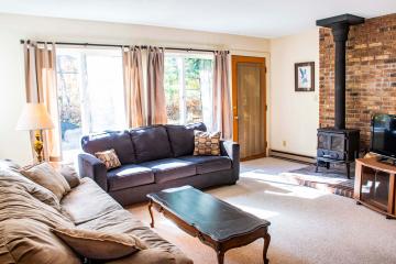 Stoney Path Condominiums | Jay Peak Resort