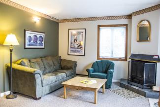 Slopeside Condo 903