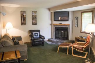 Slopeside Condo 4006